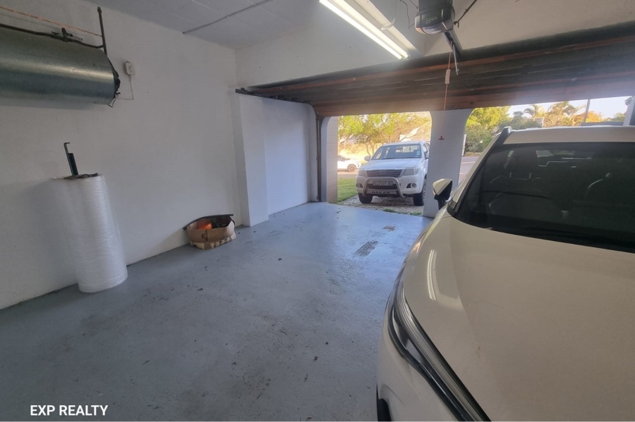 4 Bedroom Property for Sale in Beacon Bay Eastern Cape